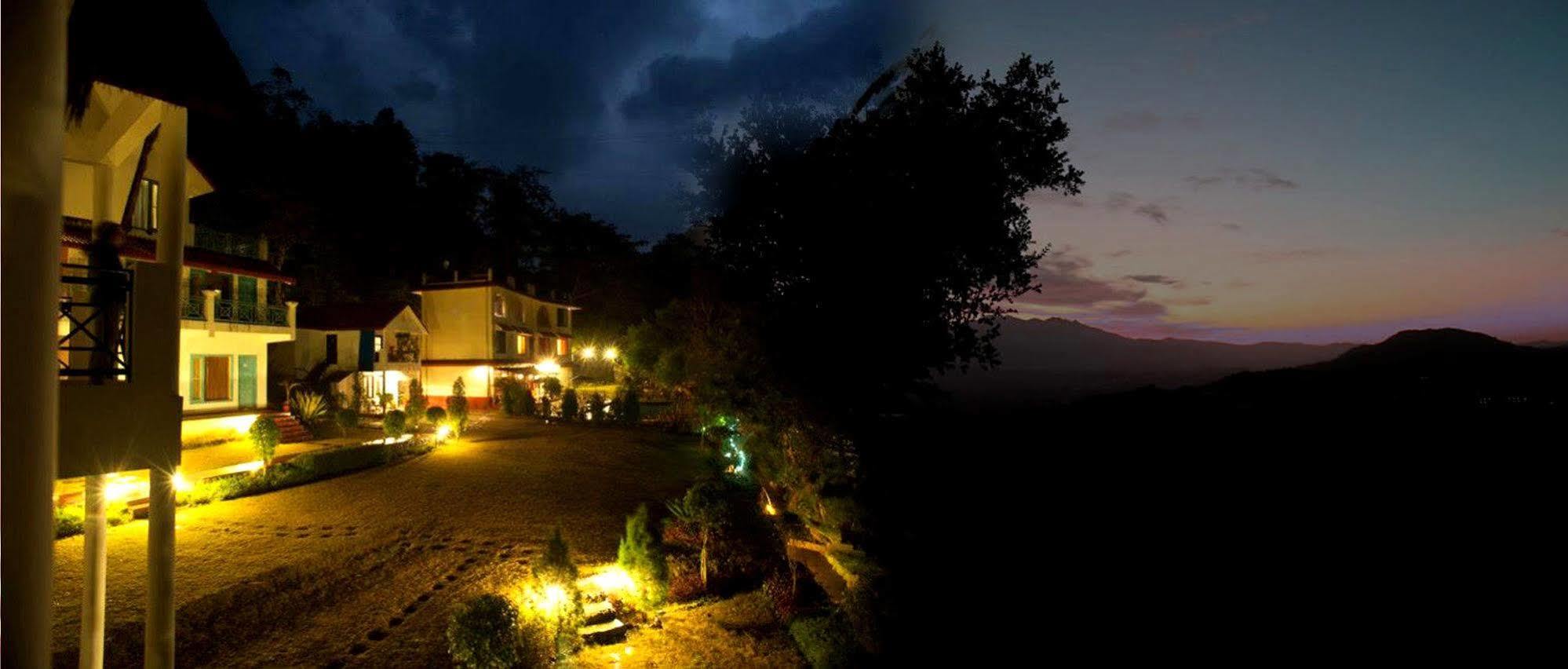 Готель Sattva Retreat Рішикеш Екстер'єр фото